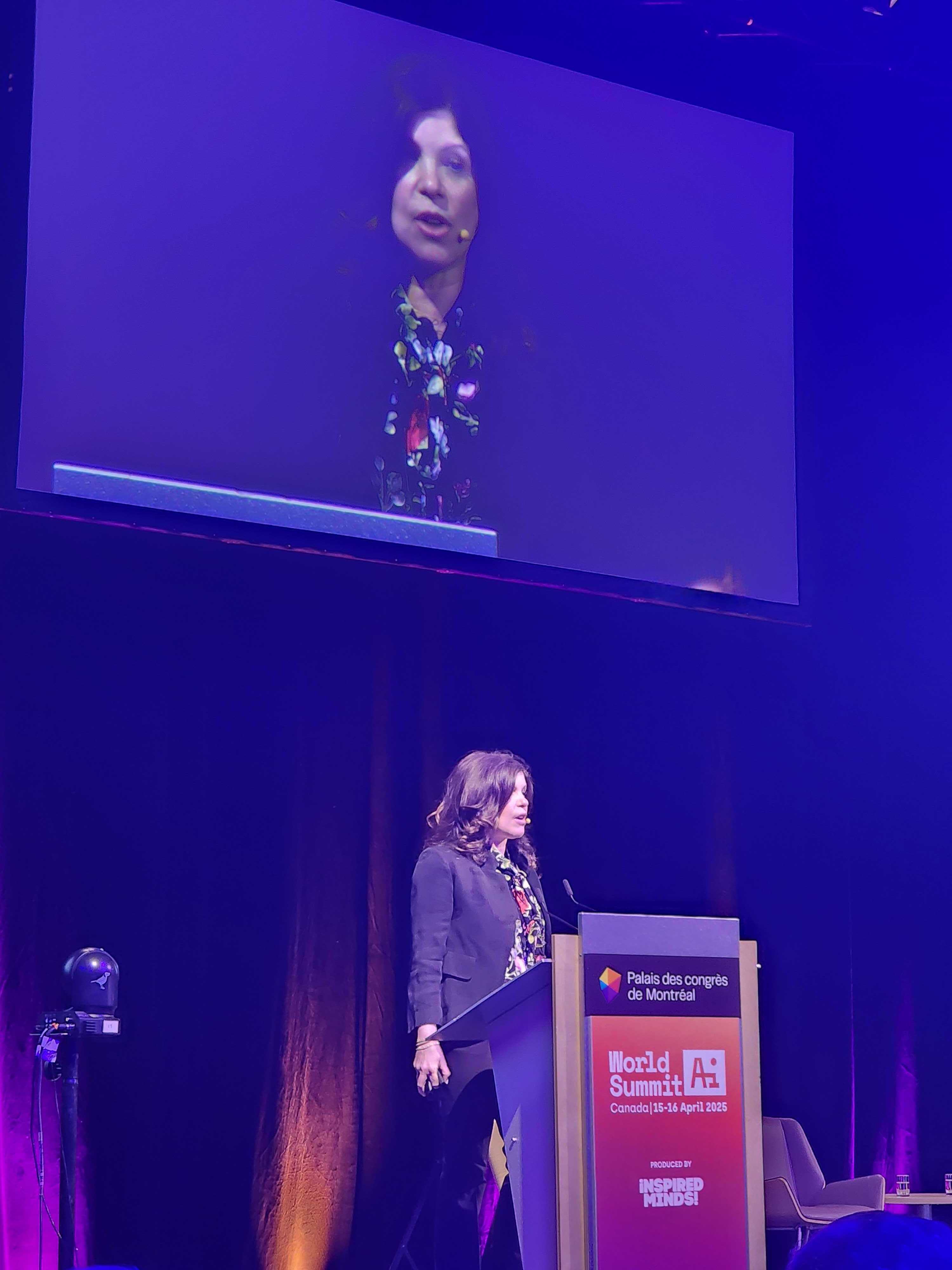 Professor Tal Arbel presenting her talk at WSAI 2025